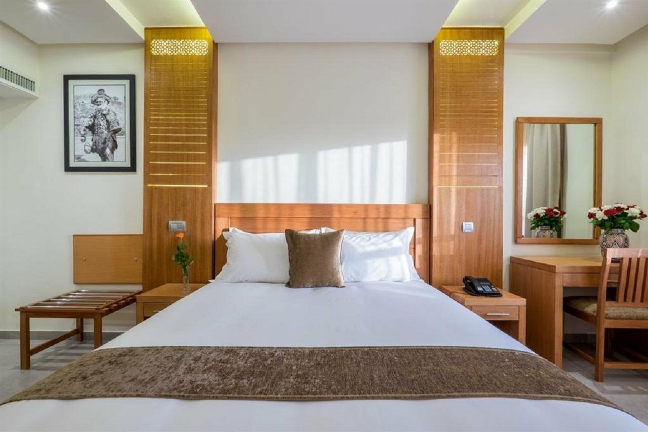 Hotel Ayoub & 4*